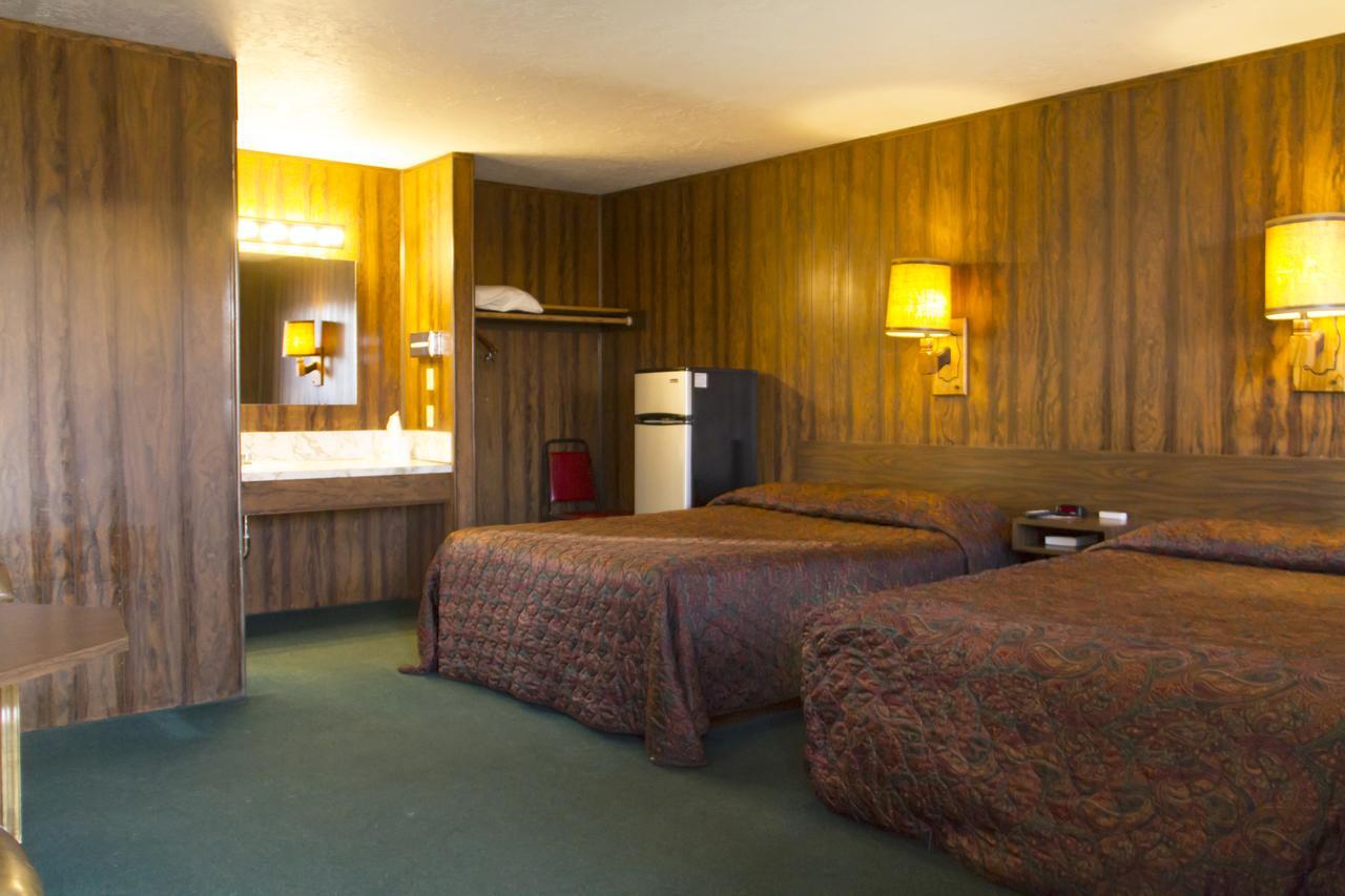 The Village Inn Motel & Restaurant Challis Zewnętrze zdjęcie